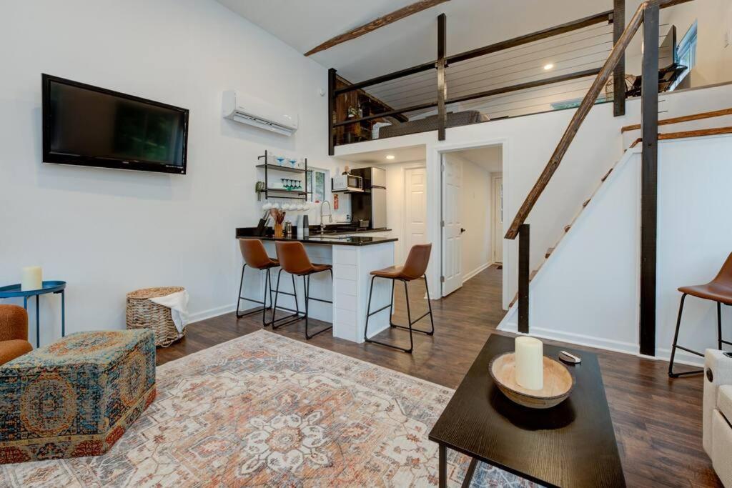 2 Bed 1 Bath-Sleeps 5 To 6 Near Rrg Large Deck Beattyville Exterior foto