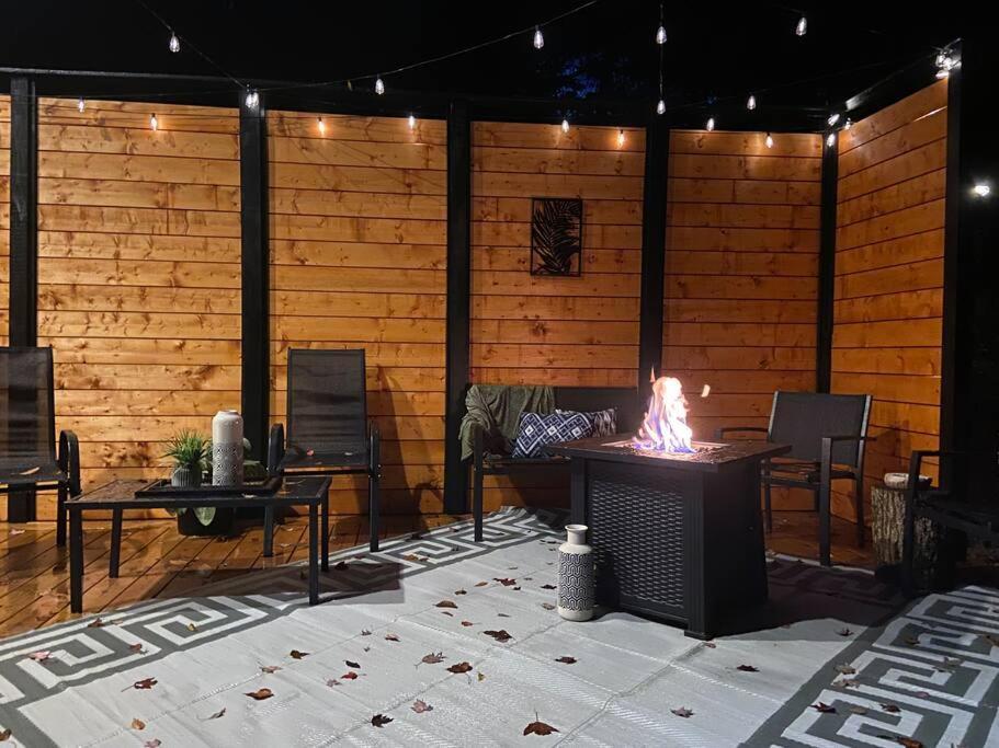 2 Bed 1 Bath-Sleeps 5 To 6 Near Rrg Large Deck Beattyville Exterior foto